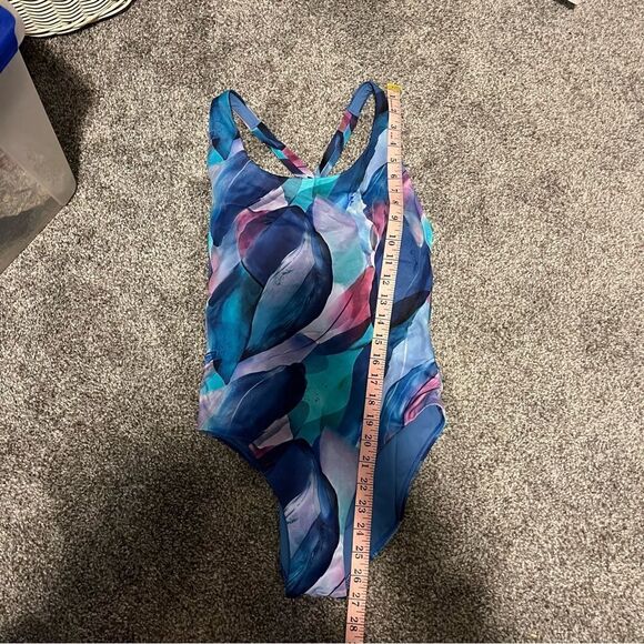 Athleta Malibu Printed One Piece Swimsuit - Picture 8 of 8